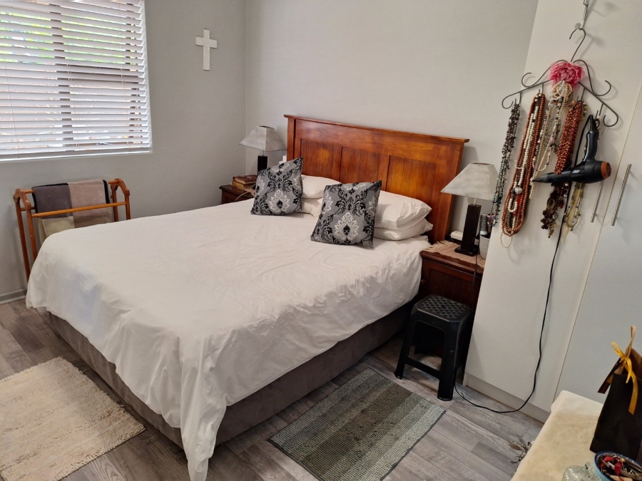 3 Bedroom Property for Sale in Hartenbos Central Western Cape